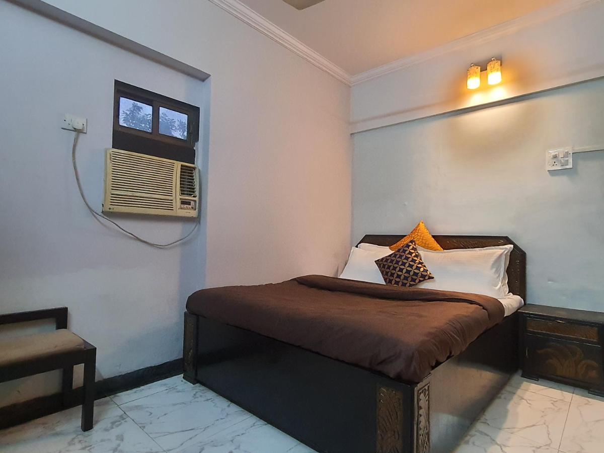 Osi Apartments Perry Cross Bandra West Βομβάη Εξωτερικό φωτογραφία